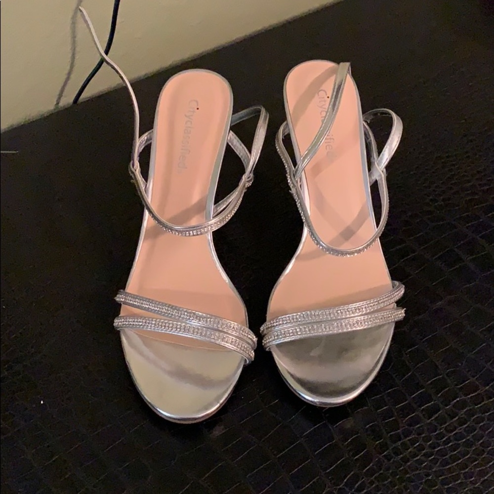 Heels with rhinestones